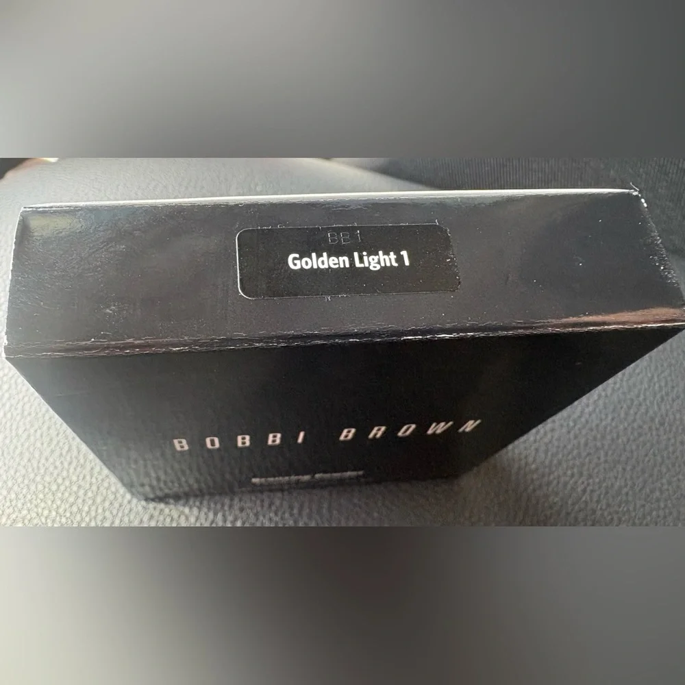 Bobbi Brown Bronzing Powder - Golden Light